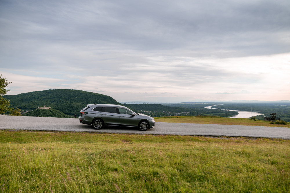 Volkswagen Passat Elegance 2,0 TDI DSG